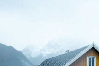 橡胶期货价格最新行情分析图？